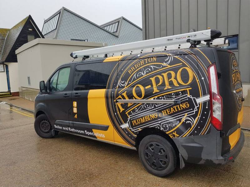 Nyomtatható öntapadó 3D fólia – járművek teljes vagy részleges matricázásához